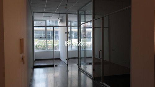 Ofivina Parque Arauco Open Kennedy 4 Privados, 2 Baños