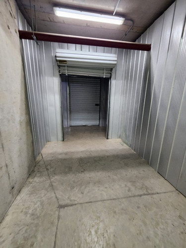 Excelente Oportunidad De Inversión . Venta De Bodegas Y Estc