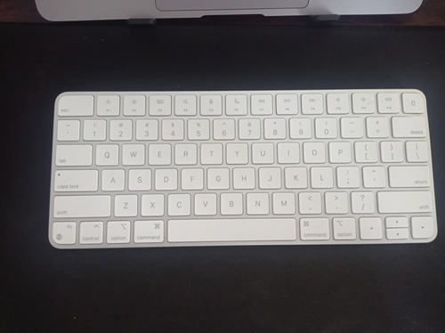 Apple Magic Keyboard Inglés (no Funciona)