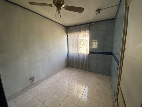 Imagen 8 de 12 de Depto En Venta De 3 Dorm. 1 Baño, Metro Las Rejas