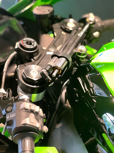 #058 - Ninja Zx-10r Novo Grafismo