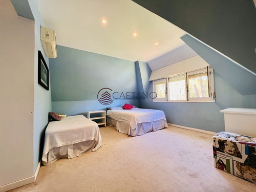 Imagen 8 de 24 de Casa En Venta Para Vivir Todo El Año En Punta Del Este Cinco Dormitorios - Punta Del Este Beverly Hills