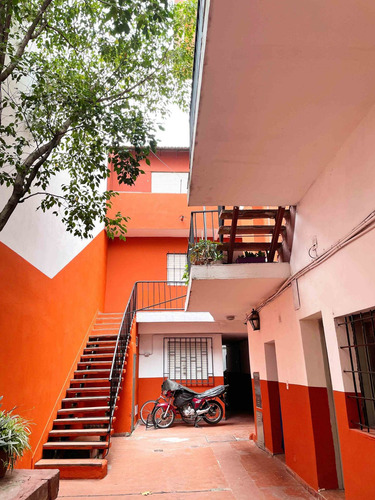 Imagen 14 de 23 de Venta Edificio 2 Pisos, 33 Dtos Deposito Mataderos