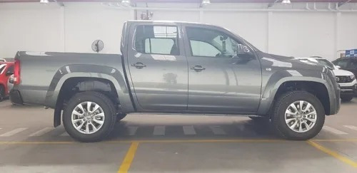 Imagen 17 de 25 de Volkswagen Amarok V6 Comfortline 258cv Mgg A1