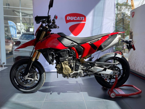 Ducati Hypermotard 698