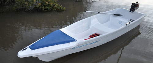 Imagen 7 de 8 de Canobote Caiman 420 Astillero Navegar