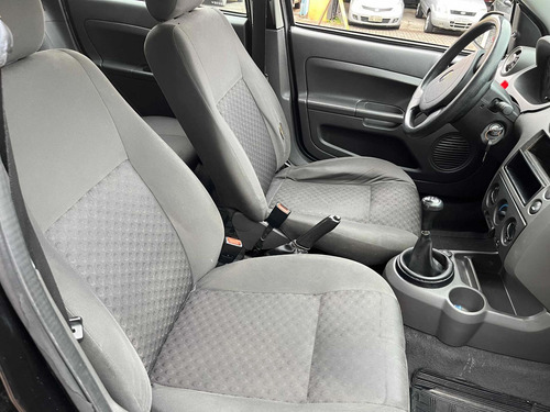 Imagem 4 de 7 de Ford Fiesta Hatch 1.0 Flex 5p 2007 Completo