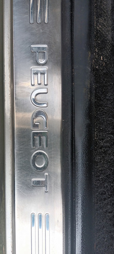 Peugeot 207 1.6 Feline 106cv