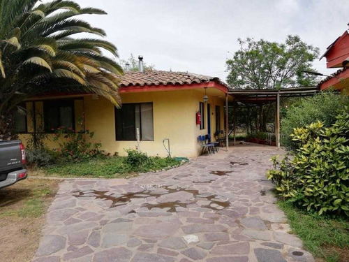 Gran Parcela En Linderos, 385m2 Construidos En 5,000m2