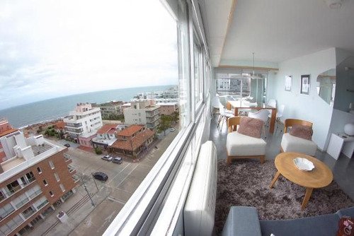 Apartamento En Venta De 2 Dormitorios En Peninsula (ref: Bpv-2611)