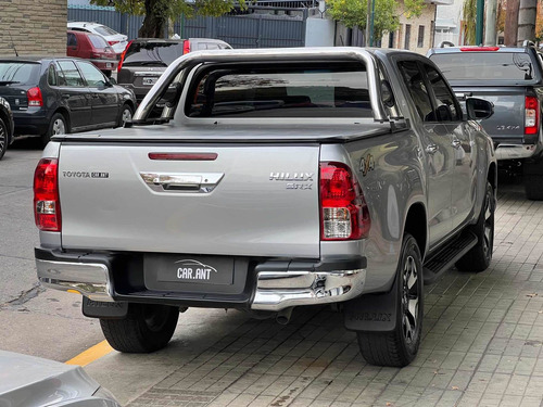 Imagen 4 de 14 de Toyota Hilux 2.8 Cd Srx 177cv 4x4 At /// 2018 - 55.000km