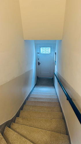 Apartamento Ph Tipo Casa En Venta, 2 Dormitorios, En Jacinto Vera.