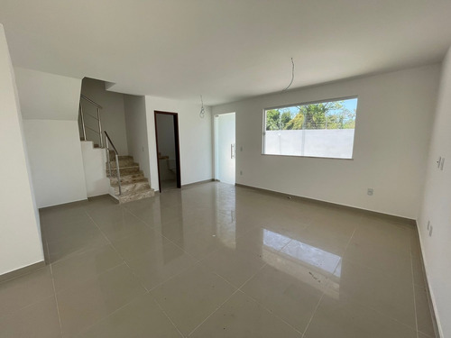 Imagem 5 de 13 de Casa De 3/4 Com Uma Suíte Em Buraquinho - Cv28a10 - 70194014