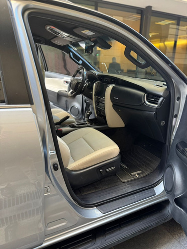 Toyota SW4 2.8 Tdi Diamond 4X4 6At 7As