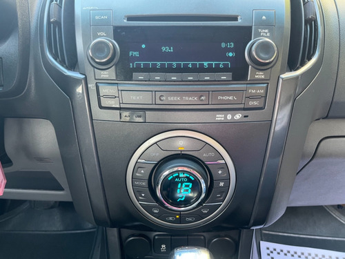 Imagem 15 de 15 de Chevrolet Gm S10 Ltz 2.8 Branco 2013
