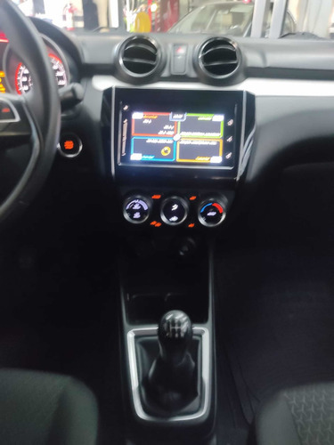 Imagen 7 de 10 de Suzuki Swift 2018 1.2 Glx Mt