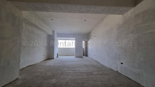 Oficina En Venta En Centro Comercial Y Empresarial Torre Santa Fe 24-23621 Irrr