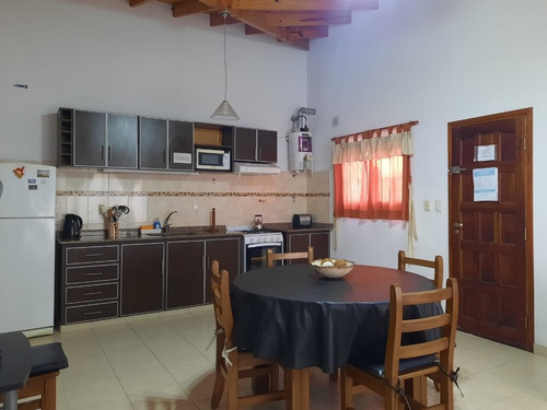 Alquiler De Casa Para 4 Personas En Aguas Verdes!