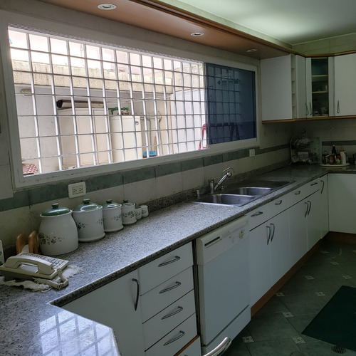 Se Vende Casa Urbanizacion Los Chorros