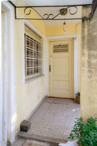 Casa En Venta Apta Crédito Y Acepta Permuta En Temperley