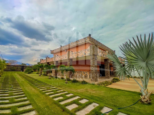 Imagen 15 de 21 de Finca En Safari Ranch, Valencia. Ahitza Castillo. 04149402096