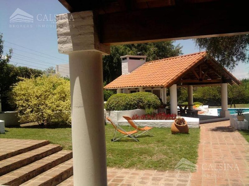 Imagen 8 de 16 de Casa En Venta - B° Golf - Villa Allende - Cba