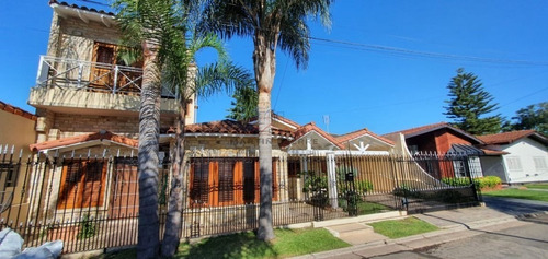 Imagen 19 de 30 de Venta Chalet 5 Ambientes Ciudad Evita.
