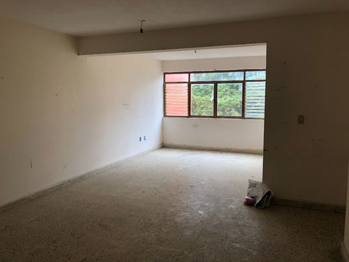 Edificio En Venta En Comitan Con Local Comercial Y Departamentos