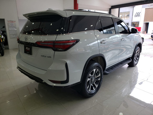 Toyota Fortuner Sw4 Srx