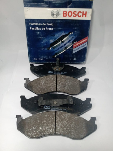 Imagem 3 de 3 de Pastilha Dianteira Troller 1997 A 2001 Bosch