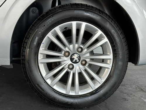 Peugeot 208 Act Pack Mt