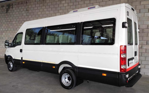 Iveco Daily 3.0 City Bus 50c16 155cv 3950 19+1 2016 Financio