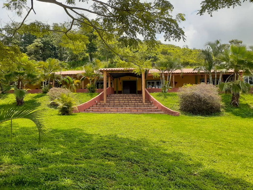 230782 Am* Venta De Complejo Turistico En Bejuma Carabobo