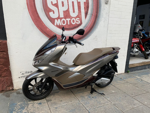 Imagem 5 de 6 de Pcx Dlx 150 2022