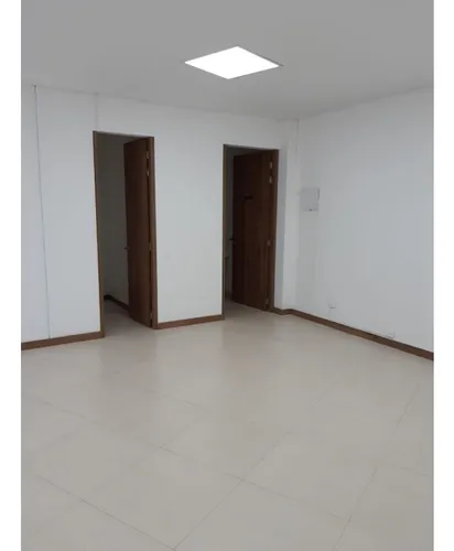 Venta De Local En La Camelia