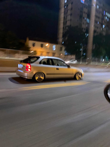 Imagem 2 de 5 de Honda Civic Ek Dx