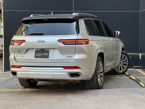 Jeep Grand Cherokee 5.7 V8 L Summit 4x4 At