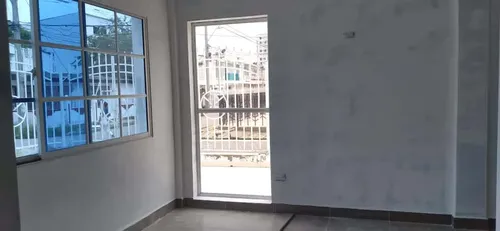 Casa Comercial Muy Amplia Con Excelente Ubicación Cod. 50227