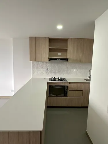 Vive En Las Alturas Con Estilo Y Confort Apartamento En Urbanity,