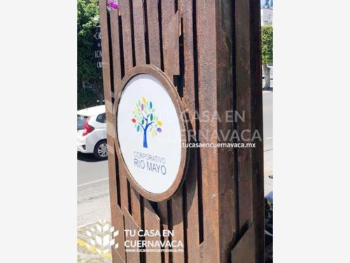 Imagen 1 de 12 de Oficina Comercial En Renta Vista Hermosa Sobre Río Mayo