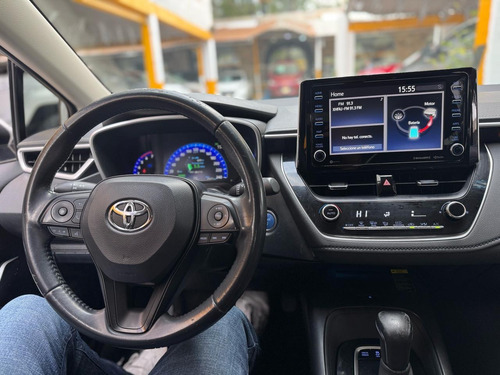 Toyota Corolla 1.8 Hybrid At