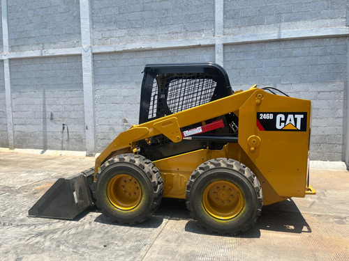 Minicargador Caterpillar, Importado De Entrega Inmediata