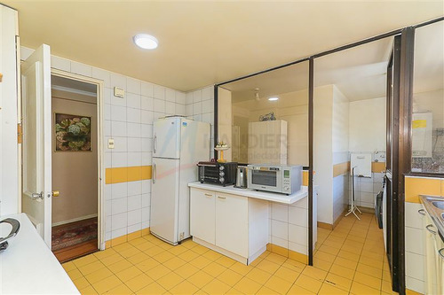 Departamento En Venta De 3 Dorm. En Las Condes