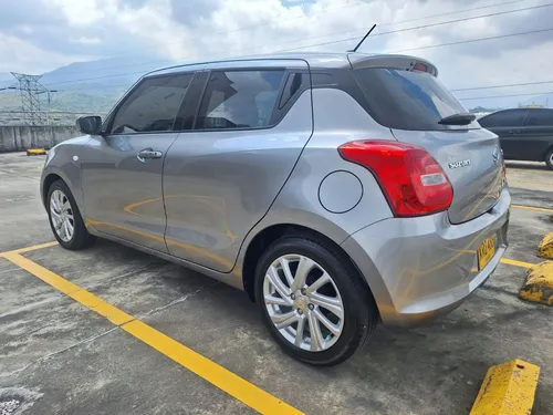 Suzuki Swift 1.2 Hybrid 2Wd