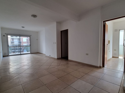 Se Vende Departamento De 3 Dormitorios !! 