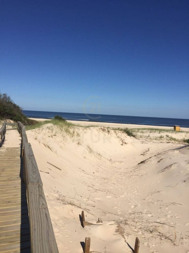 Imagen 5 de 10 de Oportunidad De Terreno Frente Al Mar En Parque Del Plata Sur