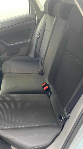 Imagen 10 de 16 de Volkswagen Polo 2018 1.6 Msi Comfortline