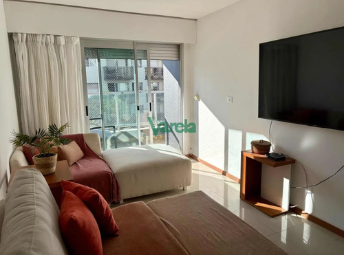 Venta Apartamento 2 Dormitorios 2 Baños Garage Piscina P Carretas