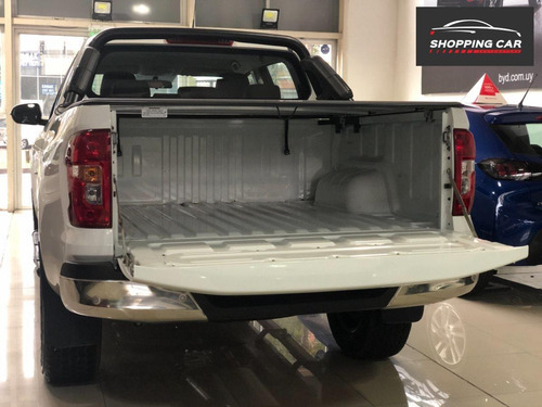 Imagen 5 de 15 de Peugeot Landtrek Nafta 4x2 2.4 2021 0km