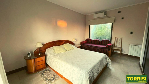Imagen 12 de 20 de Venta - Casa 4 Amb Con Pileta - Chacras De Abbott - Bsas